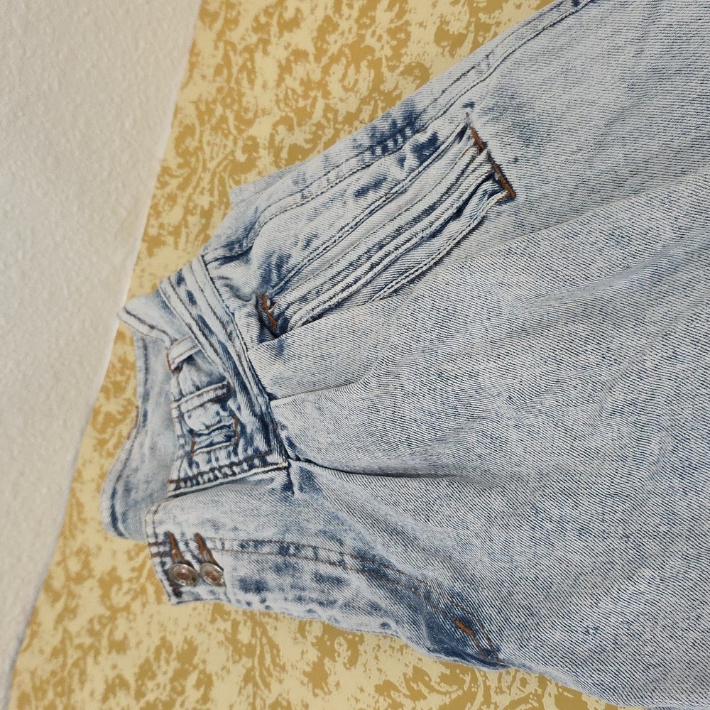 Code Zero Light Wash High-Waisted Jeans - Picture 4 of 11